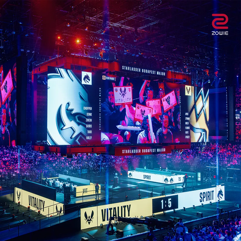 Productiewerk voor BenQ ZOWIE in Europa, van het hoofdpodium in de esports-arena tot merkbeeld voor BenQ